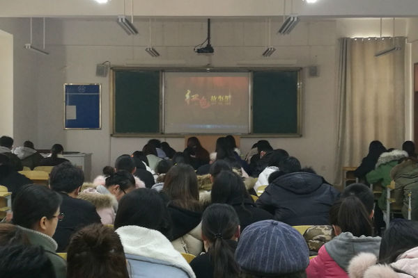 1513846995614161.jpg 红色故事汇1.jpg